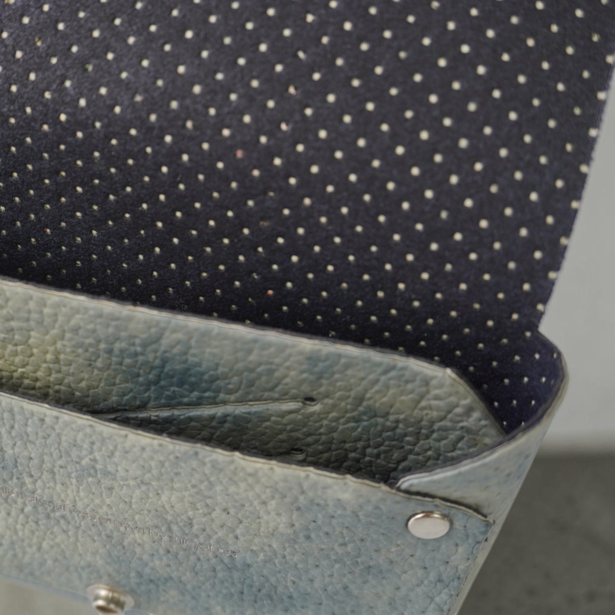 Fold Passport Sleeve Espumante™