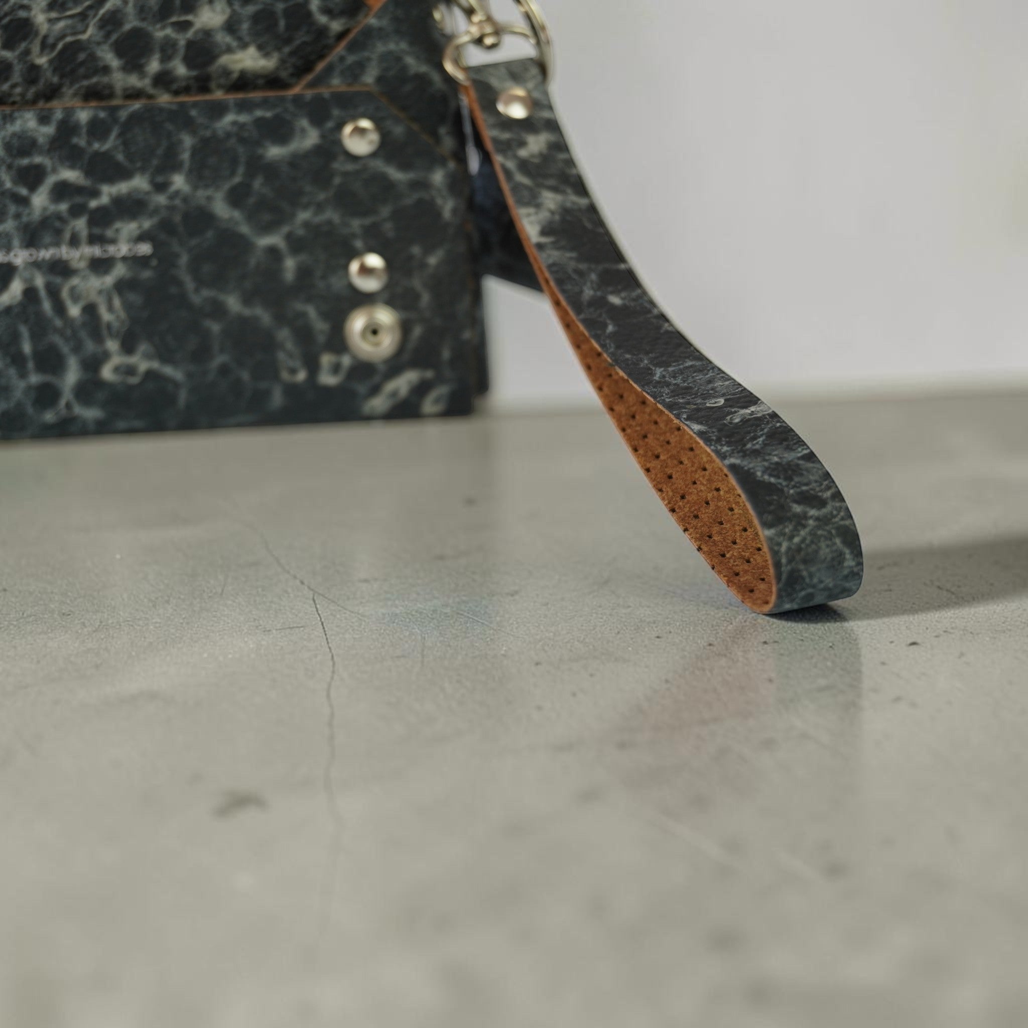 Fold Phone Wallet