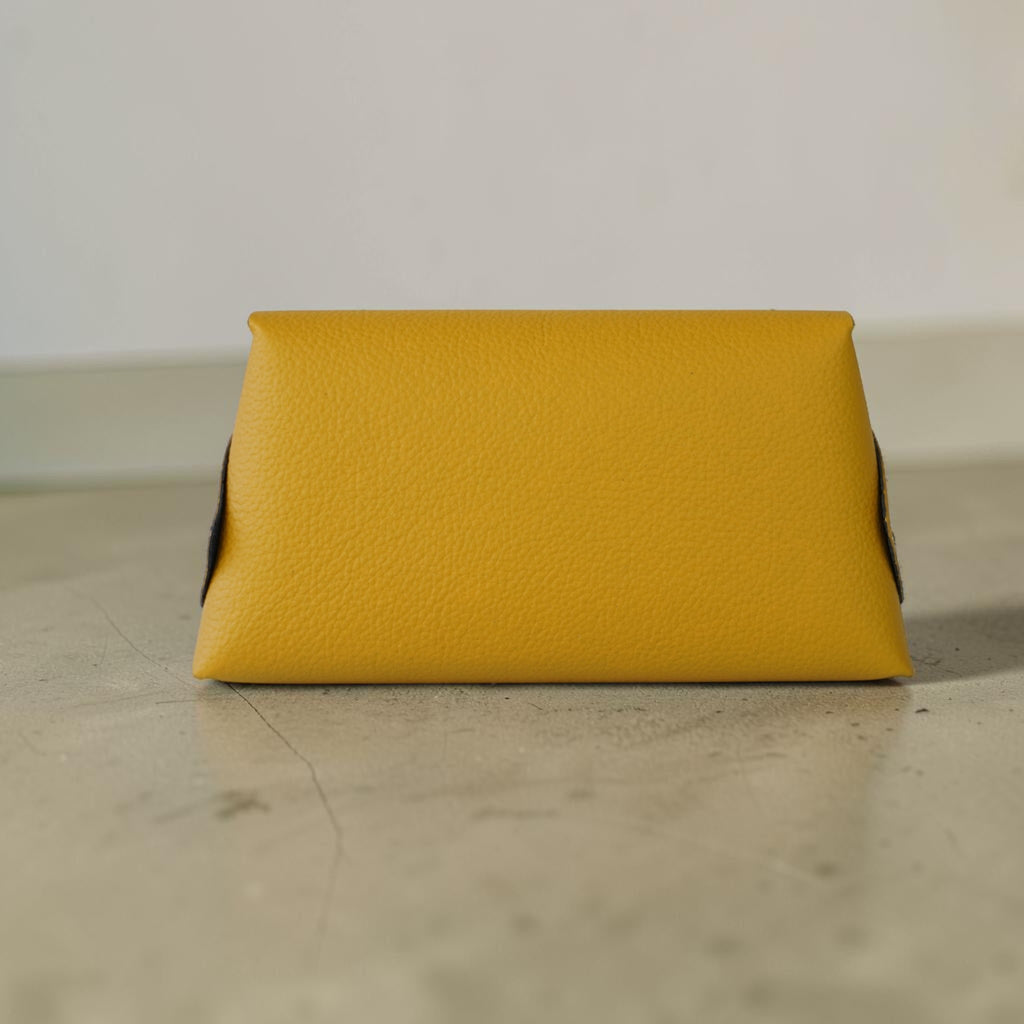 Fold Pyramid Bag