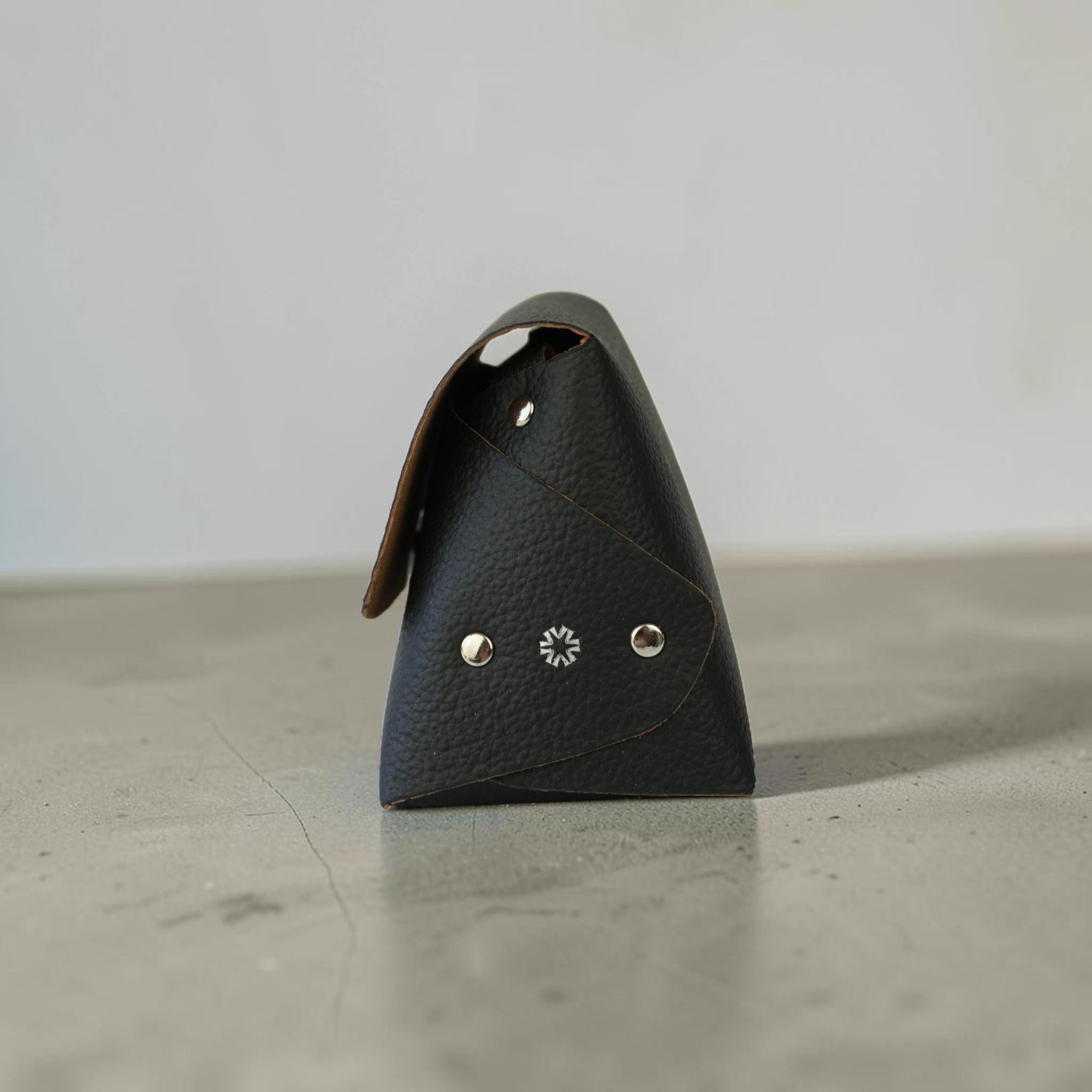 Fold Pyramid Bag