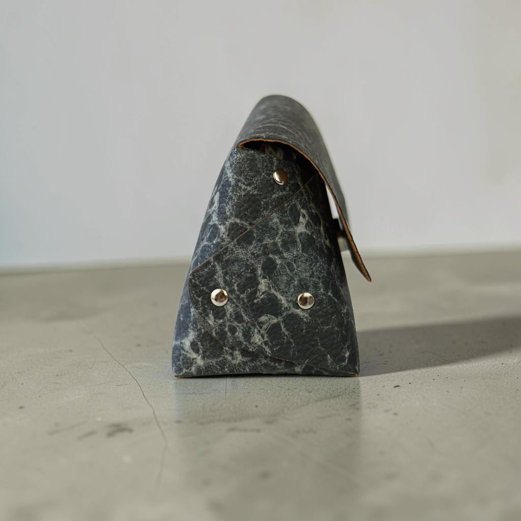 Fold Pyramid Bag