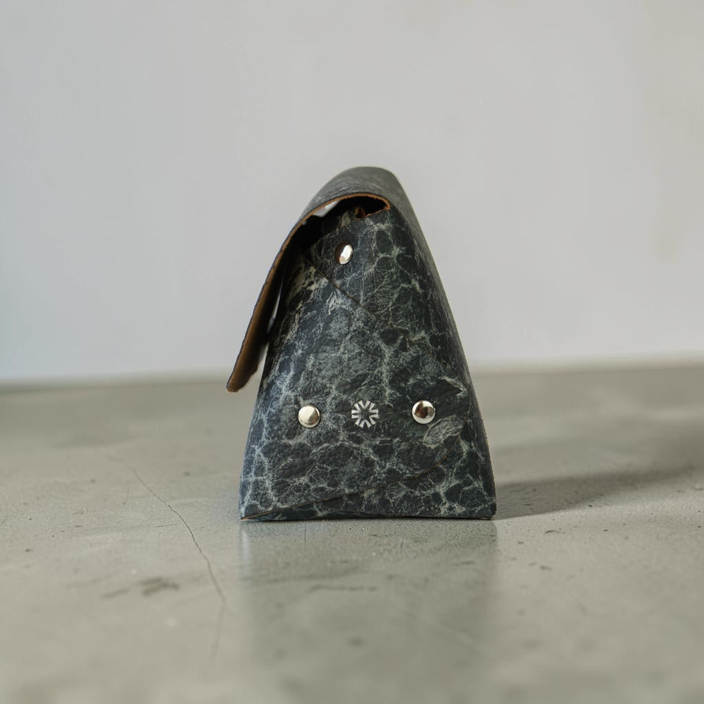 Fold Pyramid Bag